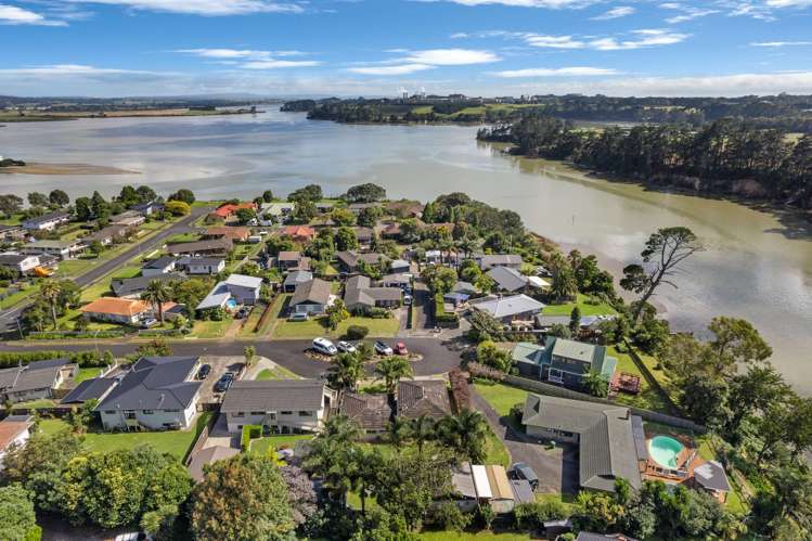 6 Koromiko Place Waiuku_18