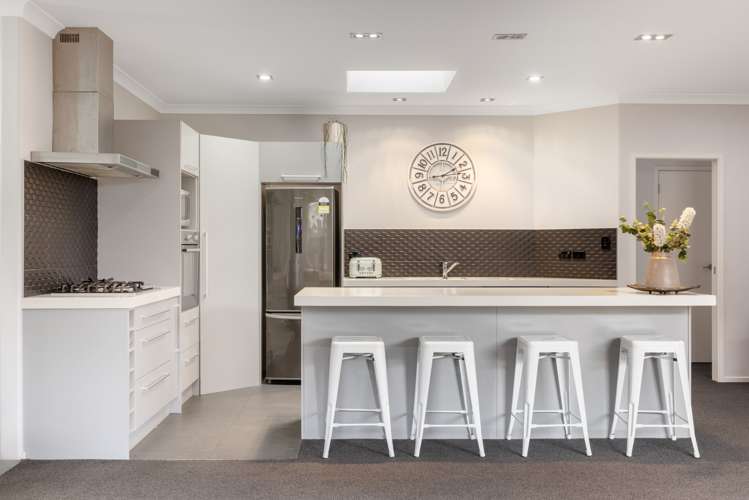 88 Golden Sands Drive Papamoa_1