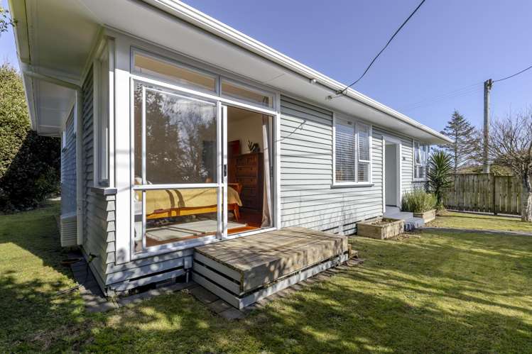 14 Carthew Street Okato_18