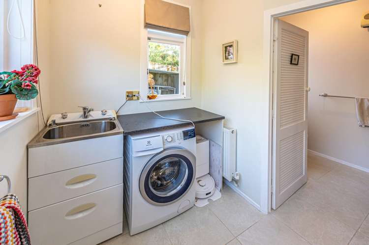 12 Brassey Road St Johns Hill_19
