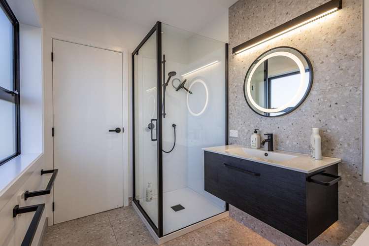 21 Findlay Street National Park_21