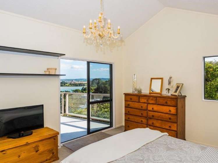 30 Telstar Place Beach Haven_10