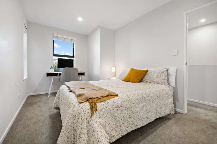 44 Glidepath Road Hobsonville_13