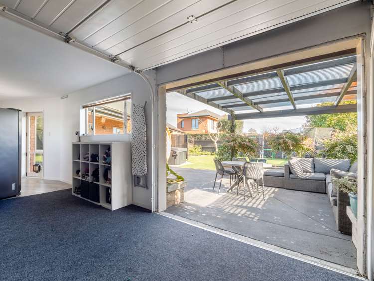 9 Falconridge Place Shirley_21