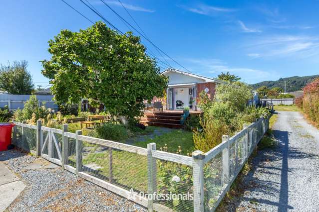 F1 and F2 10 Hildreth Street Trentham_3