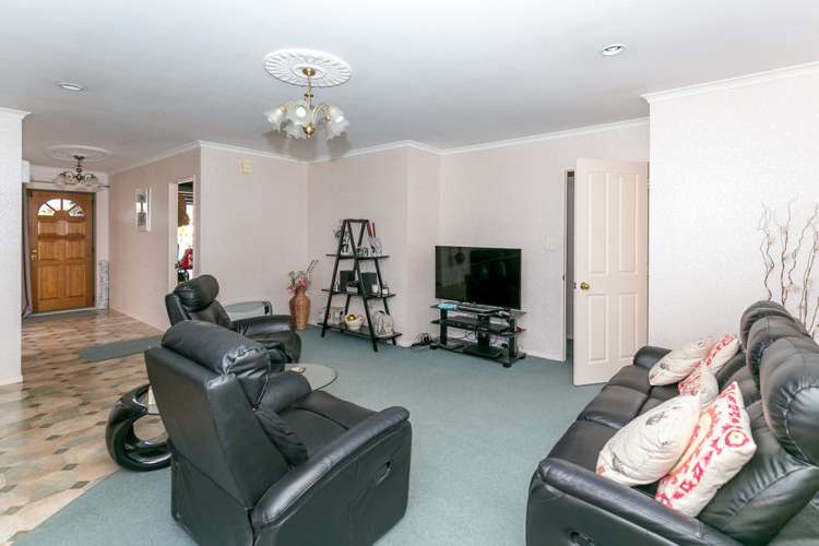 2 Highgrove Drive Grandview Heights_8