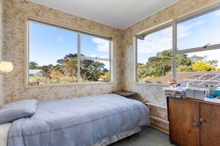 40 Easton Park Parade Glenfield_13