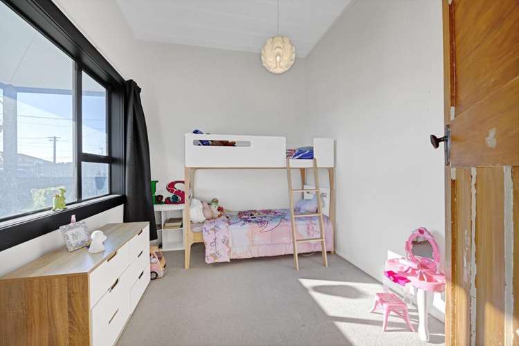 36 Wilson Street Hawera_11