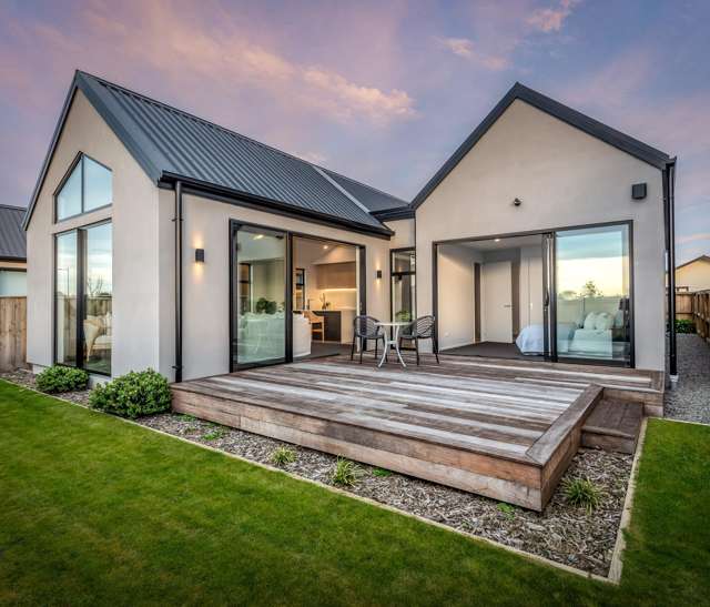 Contemporary, comfort and style!