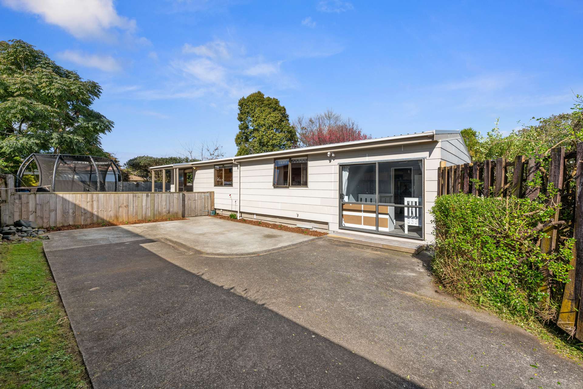 2/18 George Street Papakura_0