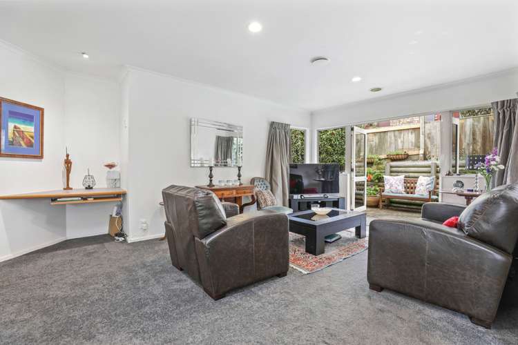 31 Stanley Drive Lynmore_7