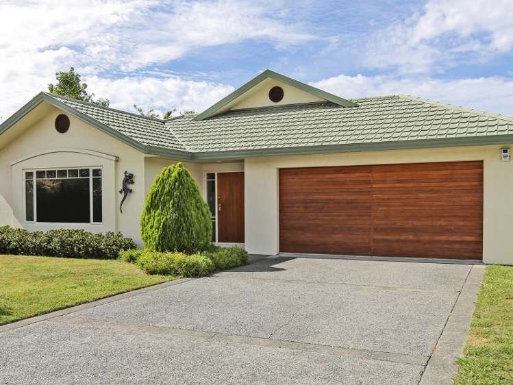 77 Kensington Drive Taradale_17