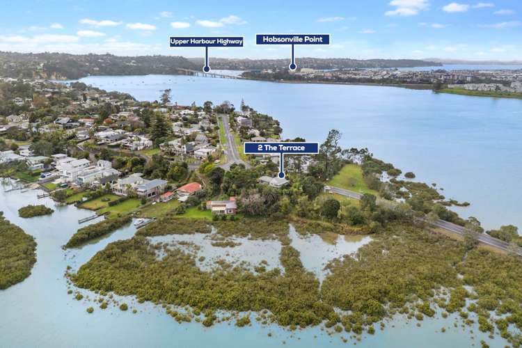 2 The Terrace Herald Island_25