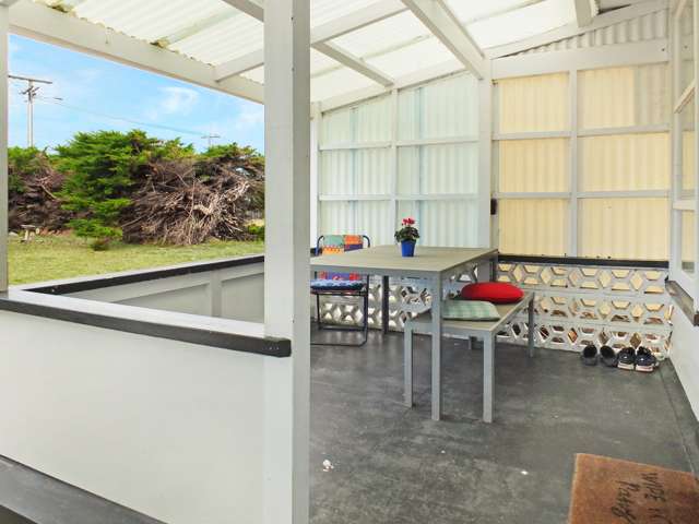 31 Roore Street Foxton Beach_4