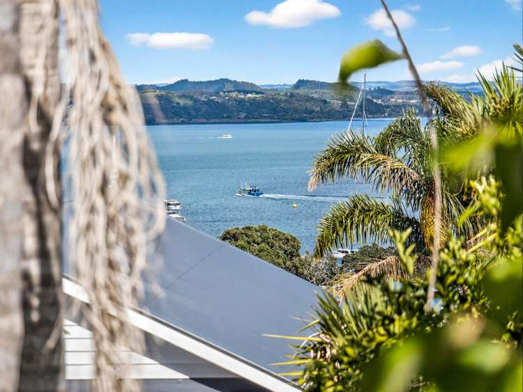 8 Robertson Street Russell_35