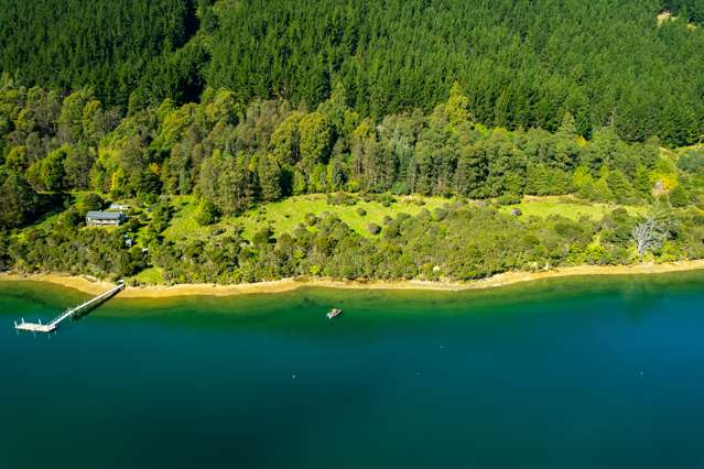 Four Fathom Bay Kenepuru Sound_2