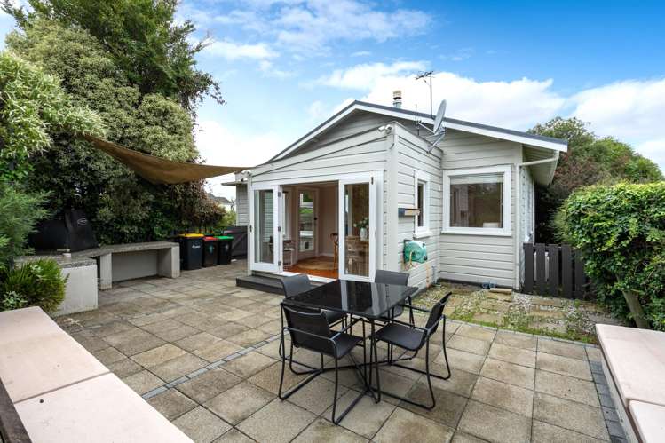 38 English Avenue Kenmure_1