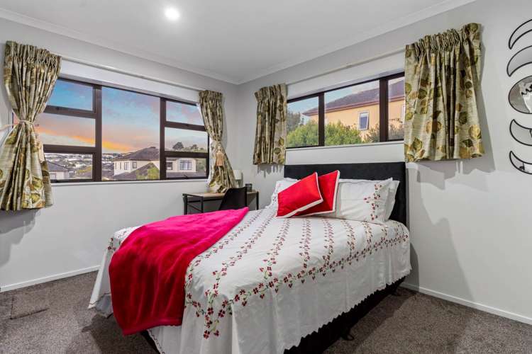 6 Valderama Drive Flat Bush_14