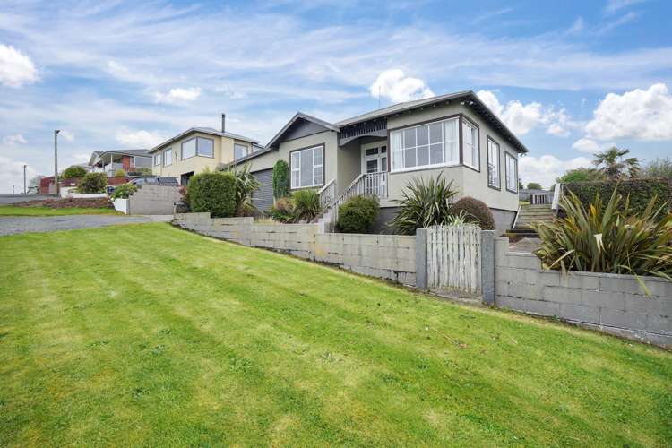 8 Osborne Street Riverton_1