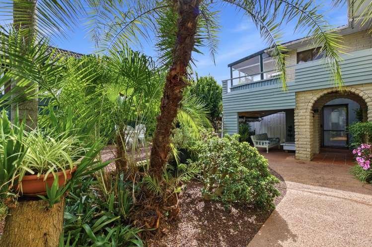 2 Geoffrey Road Torbay_25