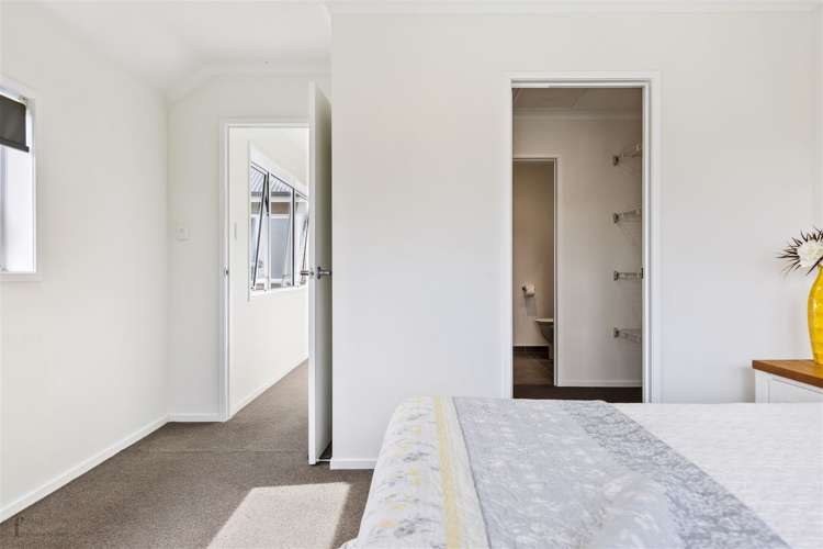 67 Buckley Avenue Hobsonville_12