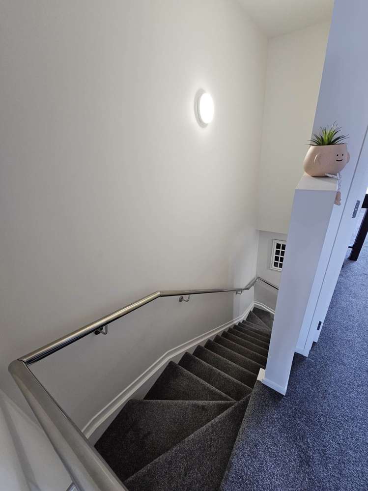 4 Creekside Way Flat Bush_10