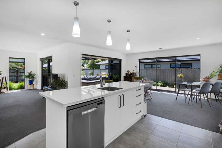 4 Mokihi Way Inglewood_7