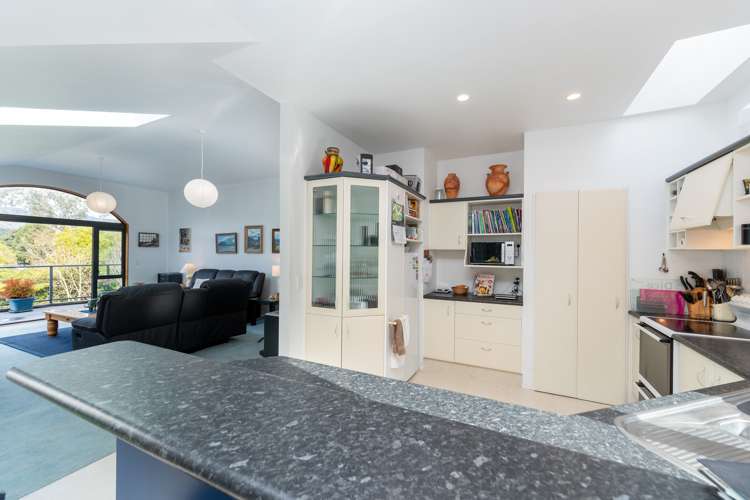 39 Kahikatea Lane Brown Owl_3