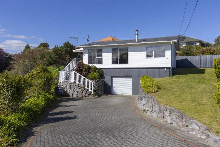 32 Shepherd Road Waipahihi_13