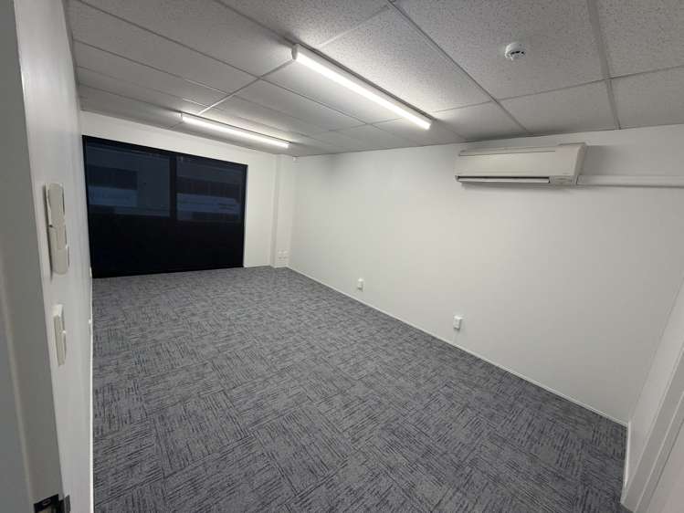 2/7 Vega Place Albany_3