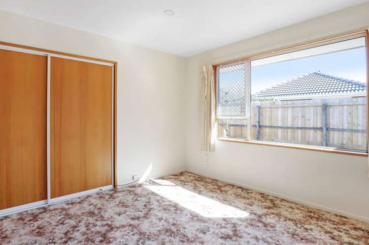 1/61A Strathfield Avenue Dallington_6