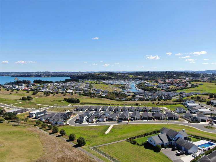 30 Whale Bay Rise_0