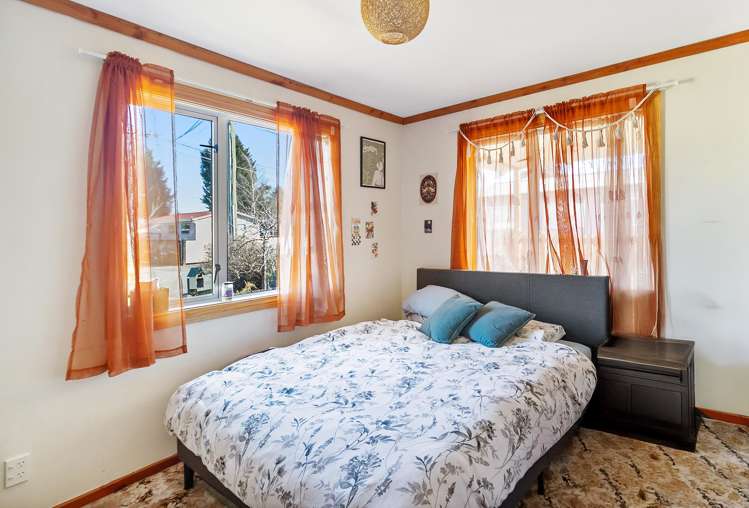 20 Godley Street Twizel_11