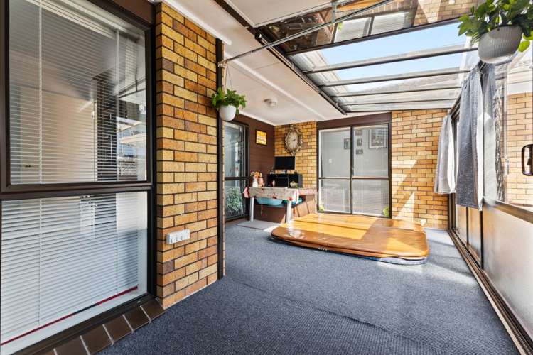 1/100 Coronation Road Papatoetoe_17