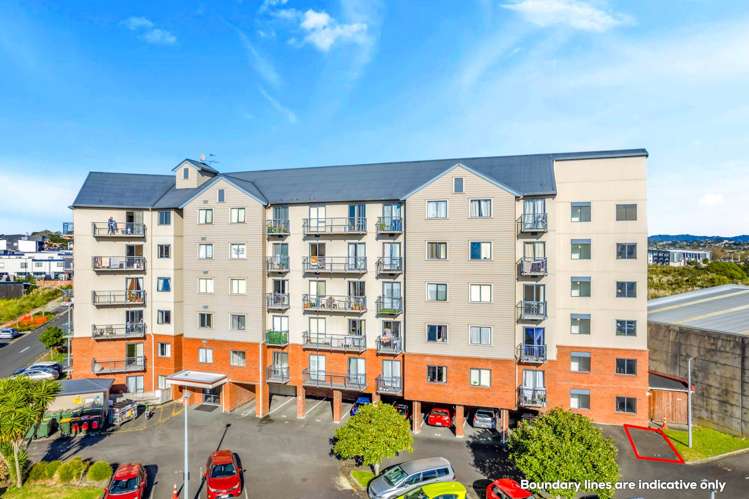 6D/17 Crown Lynn Place_0