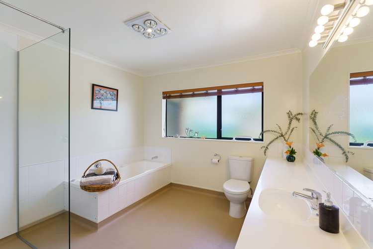 47 Rutherford Drive Waikanae Beach_15