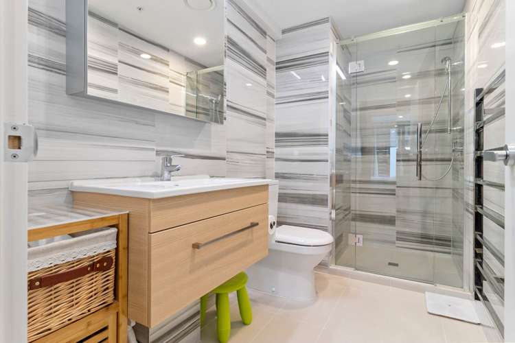 109/10 Lion Place Epsom_9