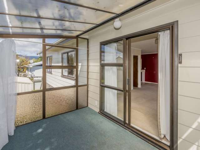 14 Hurley Road Paraparaumu Beach_3