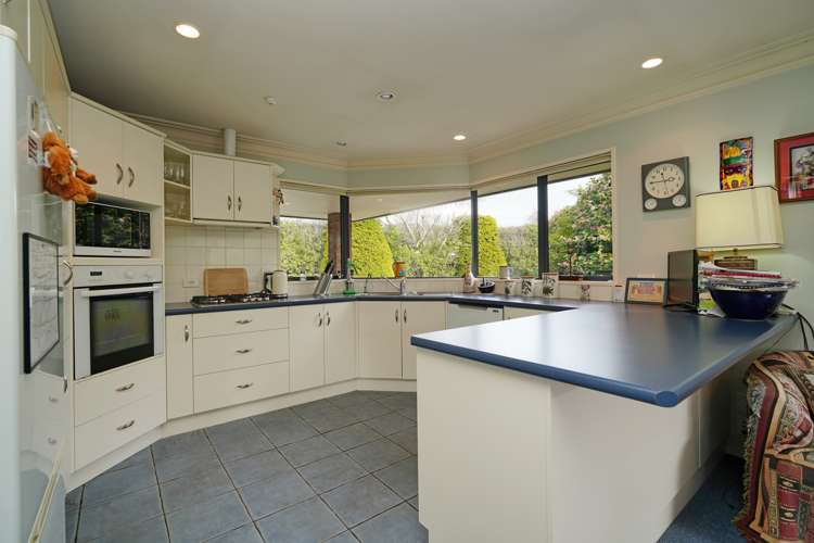 25 Spence Avenue Otatara_12