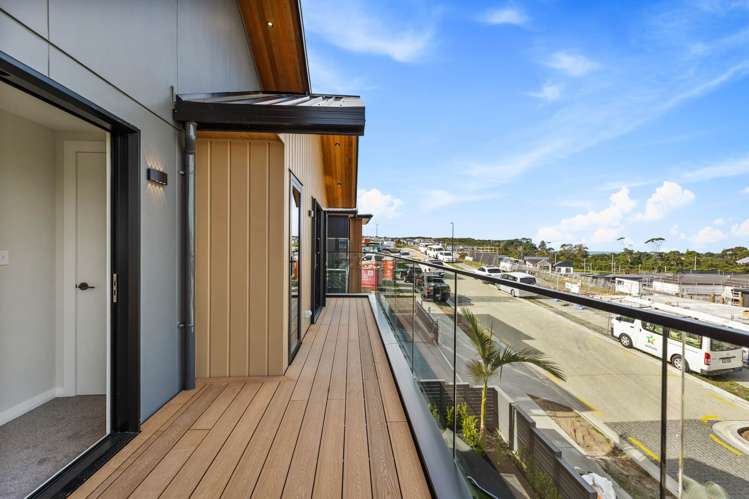 3 Humenga Place Long Bay_36