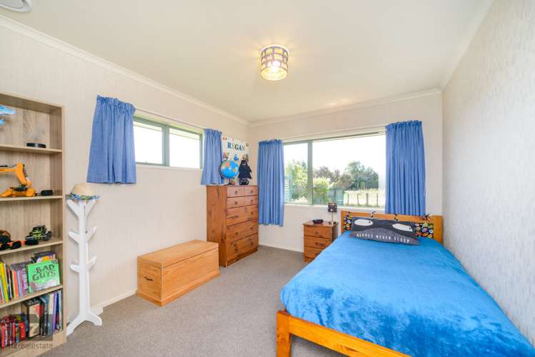 4 Paradise Avenue Feilding_13