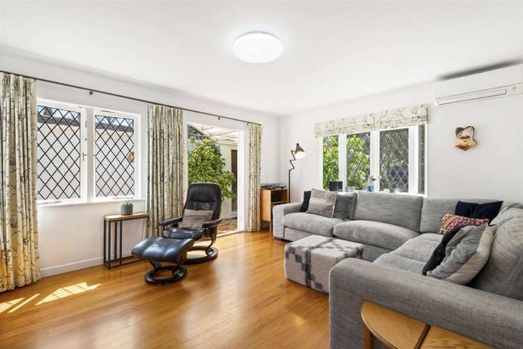 2/23 Cecil Road Milford_6