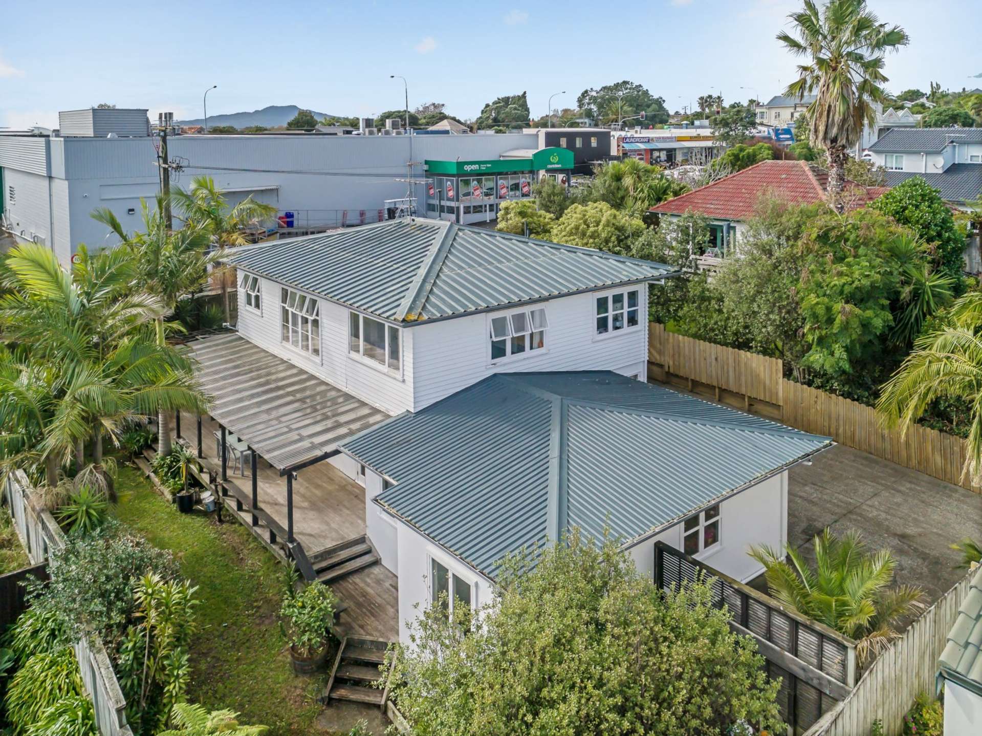 2/4 Purchas Road Hauraki_0