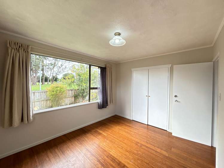 56 Sharland Avenue Manurewa_10
