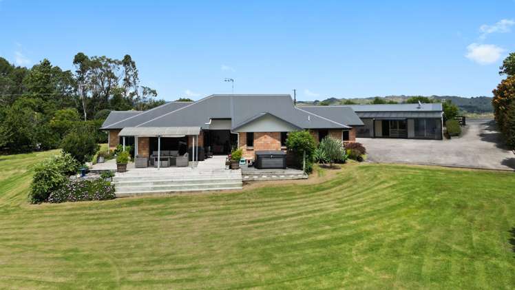 104 Bell Road Whatawhata_32