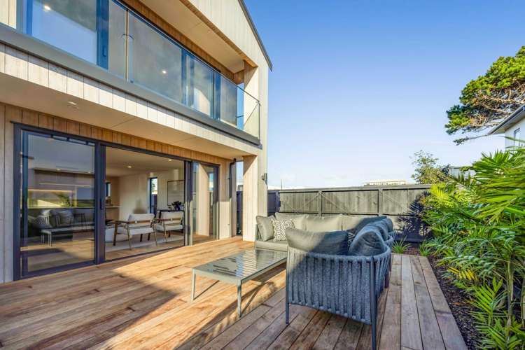 10 Eliot Street New Plymouth_31