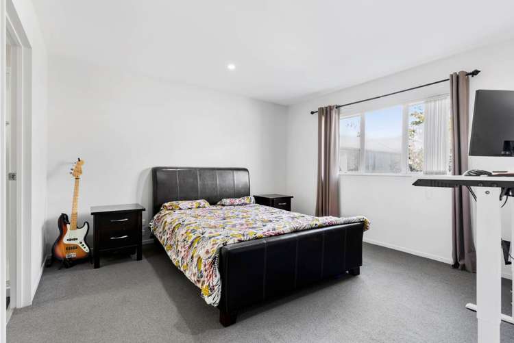 8 Popokatea Drive Takanini_16