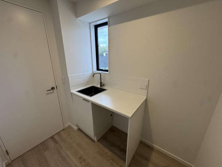 8/200 Main North Road Redwood_13