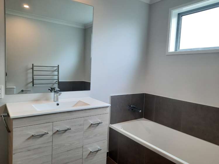 2/1 Acorn St 1662_14