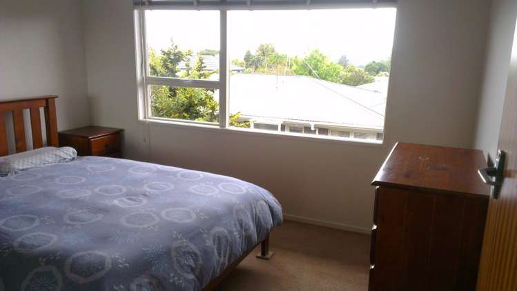 1/6 Cron Avenue Te Atatu South_5